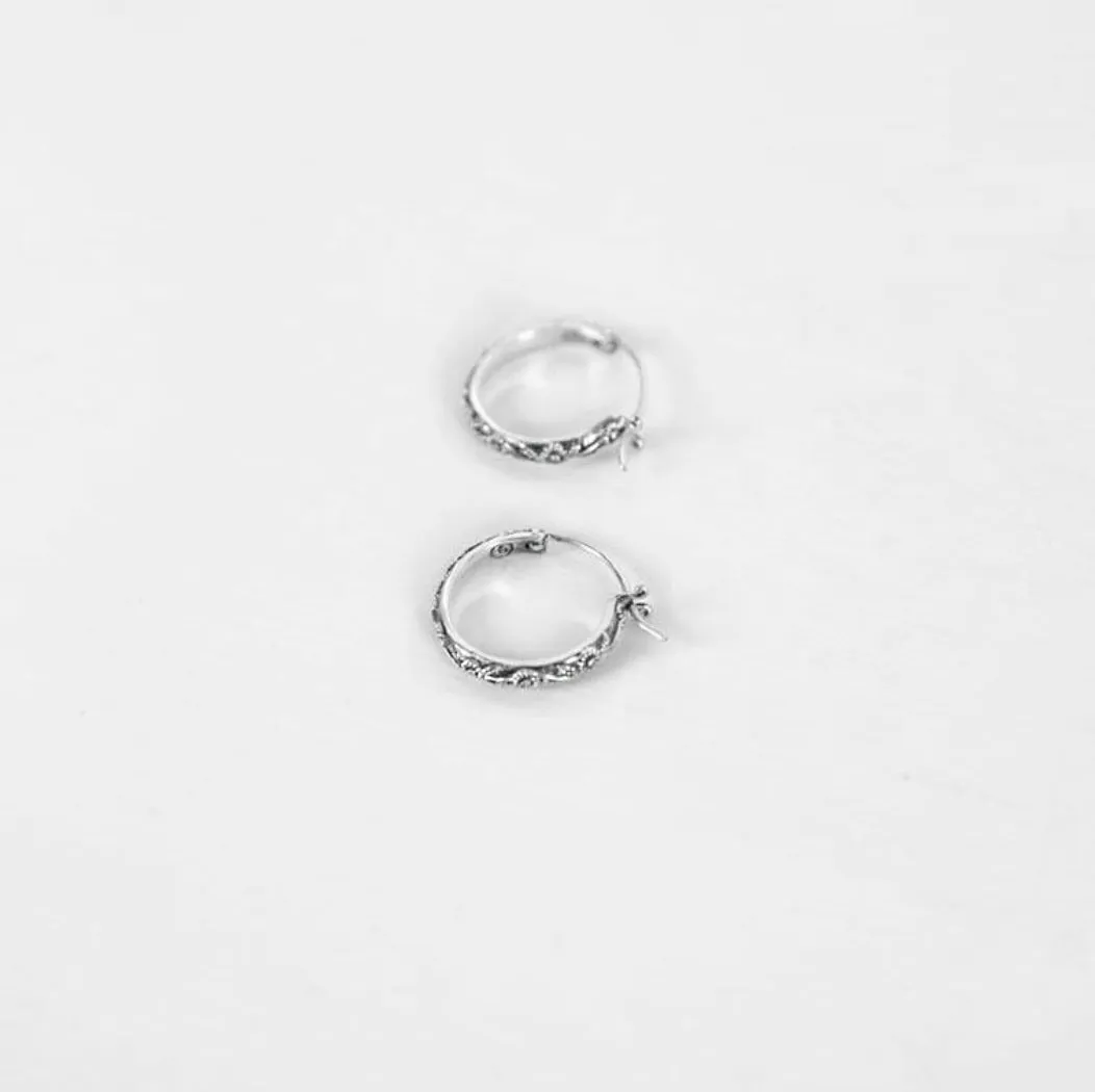 Daisy Chain Hoops | Small