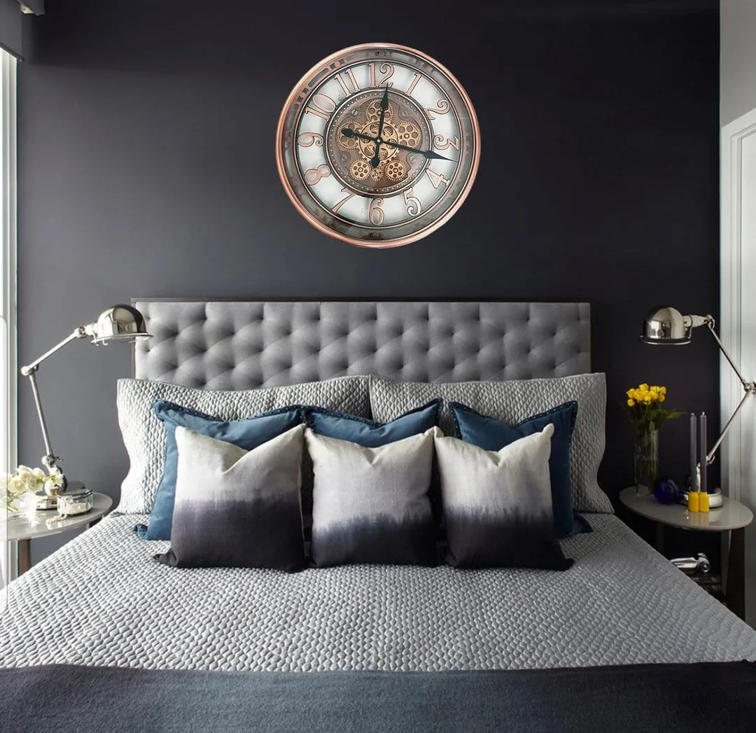 Epoque Round Industrial Moving Cogs Wall Clock
