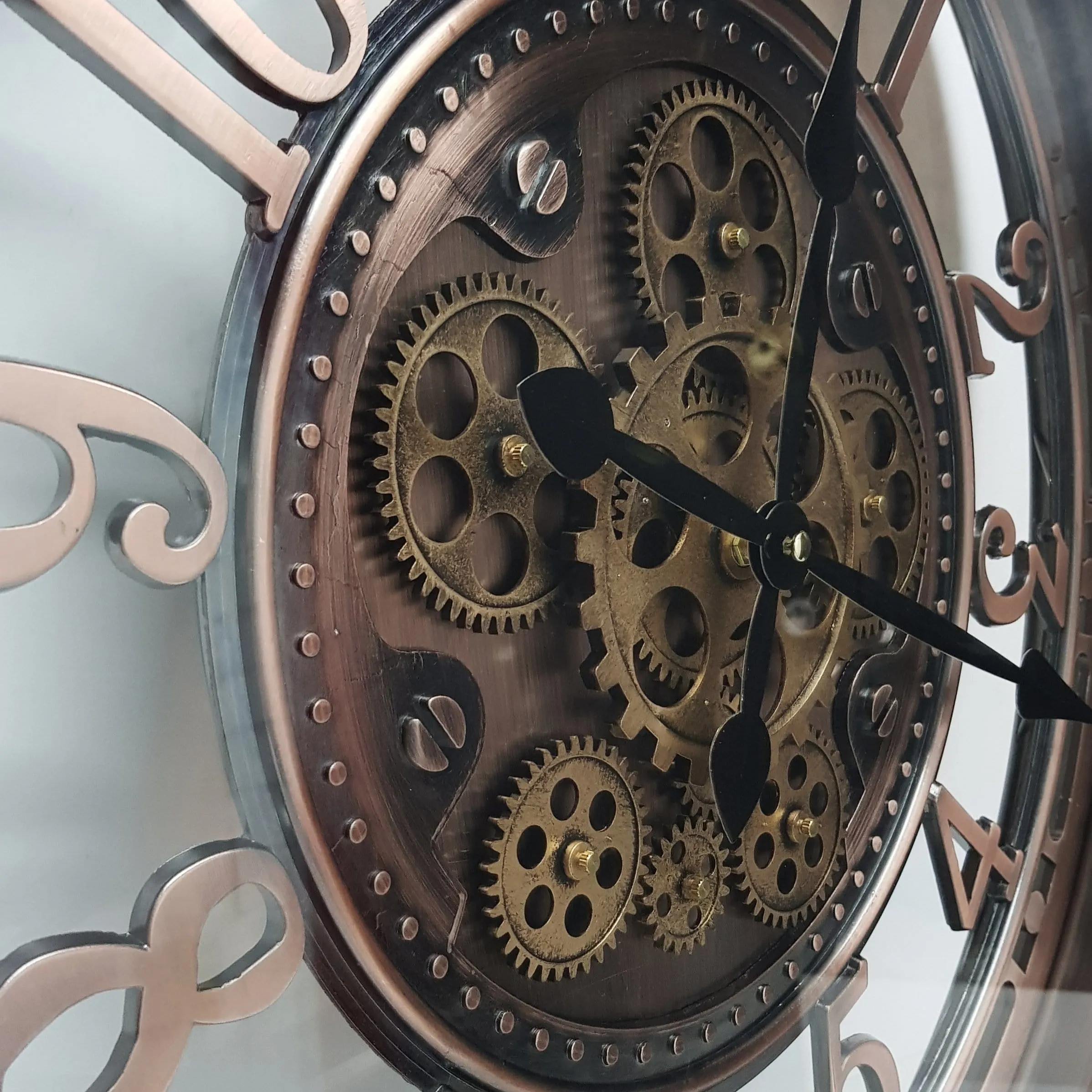 Epoque Round Industrial Moving Cogs Wall Clock
