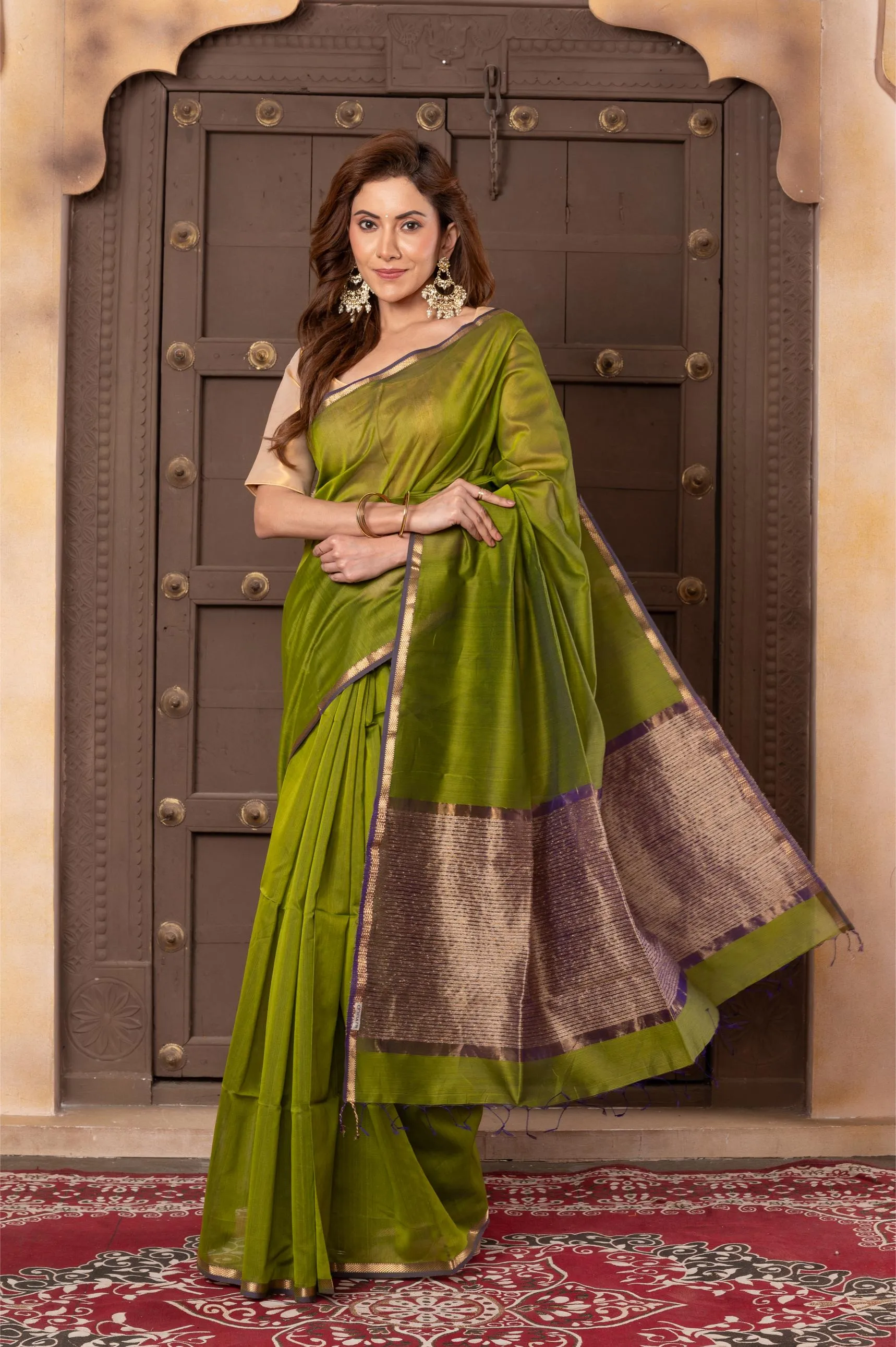 Women silk handloom saree olive